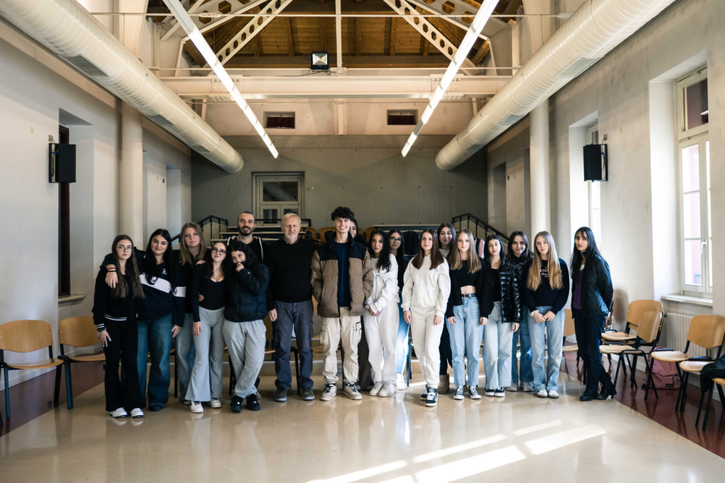 Laboratorio teatrale con gli studenti dell'Istituto Marie Curie di Pergine