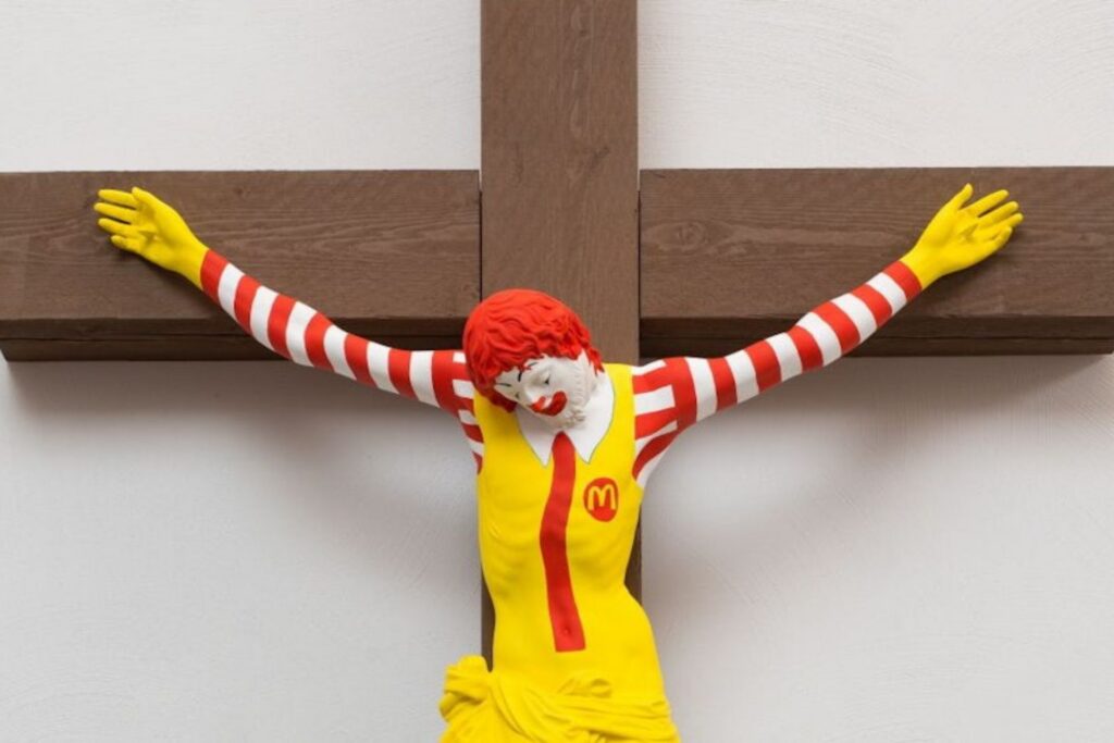 Opera d'arte McJesus, Ronald McDonald crocifisso